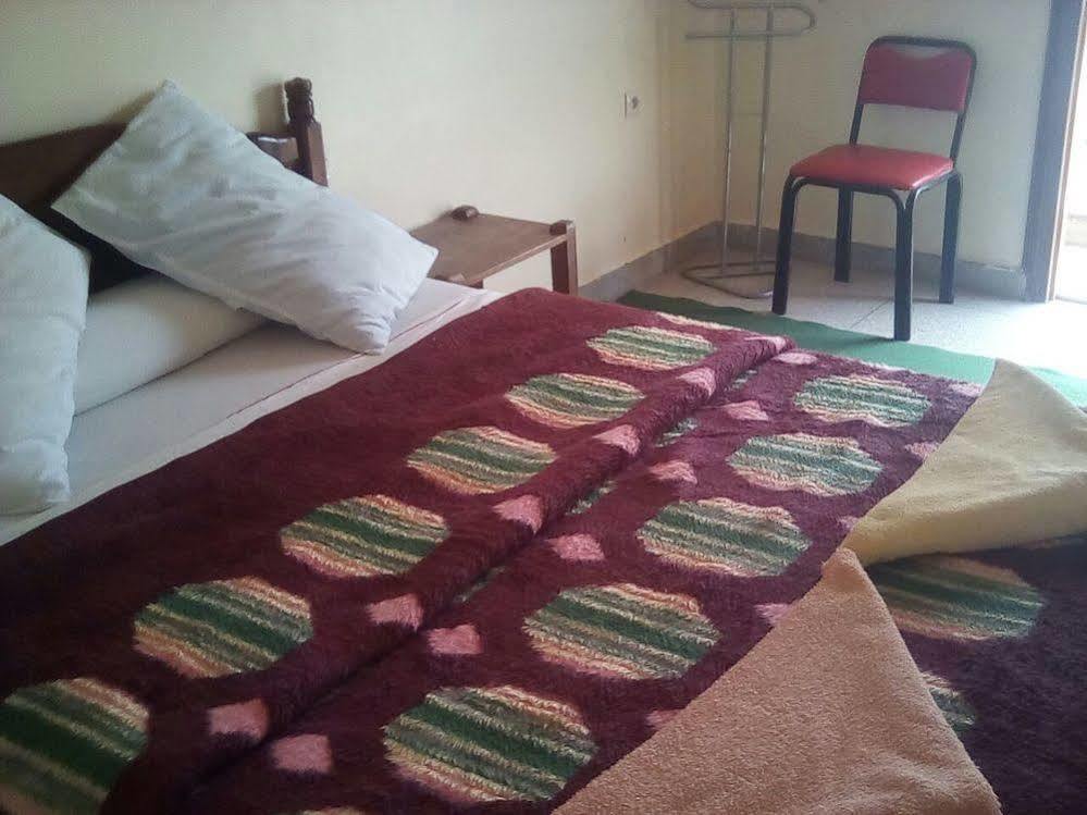 Hotel Almanader Boumalne المظهر الخارجي الصورة