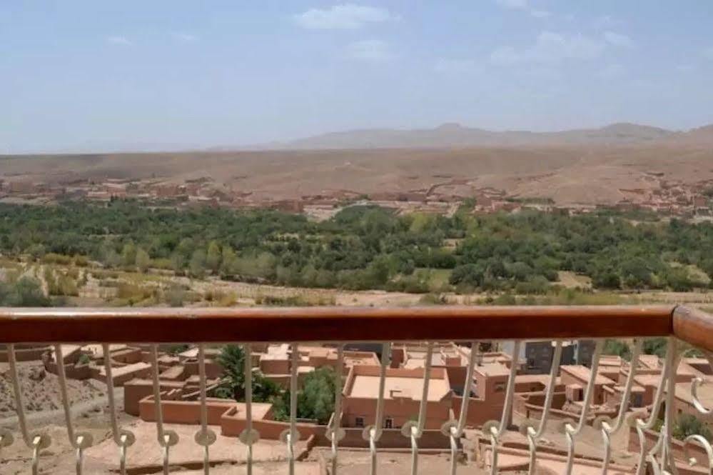 Hotel Almanader Boumalne المظهر الخارجي الصورة